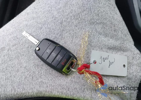 2016 Kia Rio Lx z USA, uszkodzony, nr VIN KNADM4A3XG6562854